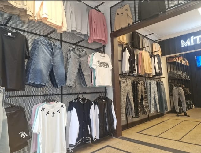 Local Comercial en alquiler ubicado en Goes · Foto 8
