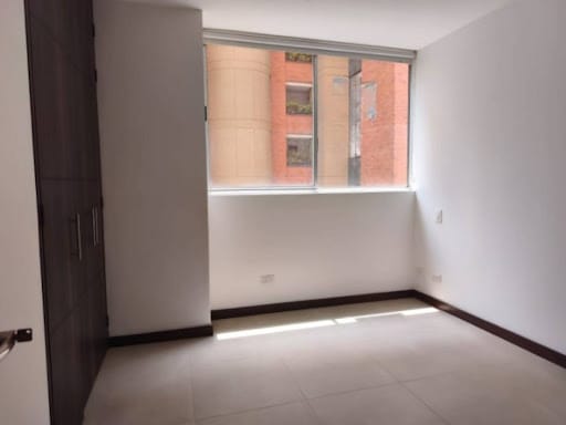 Apartamento de 3 alcobas en arriendo en Santa Maria De Los Angeles, Medellín, 110 m² · foto 12 de 21