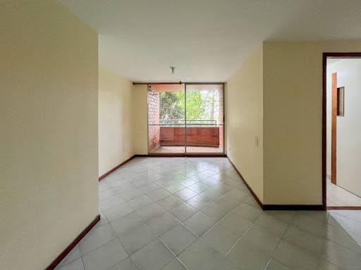 Apartamento de 2 alcobas en arriendo en La Orquidea, Envigado, 64 m² · foto 2 de 10