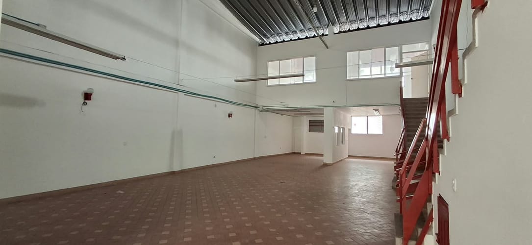 Casa de 4 alcobas en arriendo en Antonia Santos Centro, Bucaramanga, 400 m² · foto 6 de 17