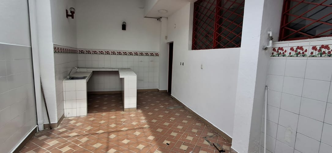 Casa de 4 alcobas en arriendo en Antonia Santos Centro, Bucaramanga, 400 m² · foto 14 de 17