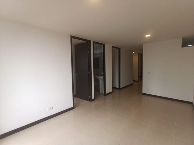Apartamento de 3 alcobas en arriendo en Mayorca, Sabaneta, 70 m² · foto 8 de 20