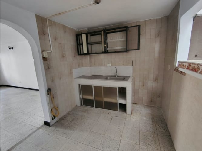 Casa de 4 alcobas en arriendo en Los Guaduales, Cali, 70 m² · foto 4 de 24
