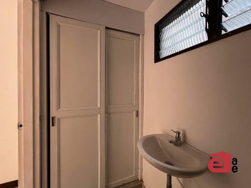 Apartaestudio en arriendo en Obrero, Envigado, 24 m² · foto 5 de 6
