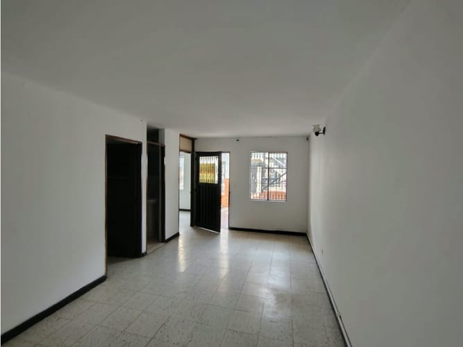 Casa de 4 alcobas en arriendo en Los Guaduales, Cali, 70 m² · foto 9 de 24
