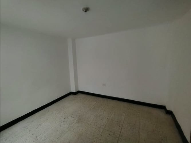 Casa de 4 alcobas en arriendo en Los Guaduales, Cali, 70 m² · foto 14 de 24