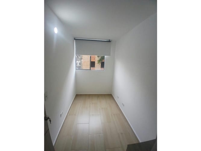 Apartamento de 3 alcobas en arriendo en San Juan Bautista, Itagüí, 75 m² · foto 4 de 14