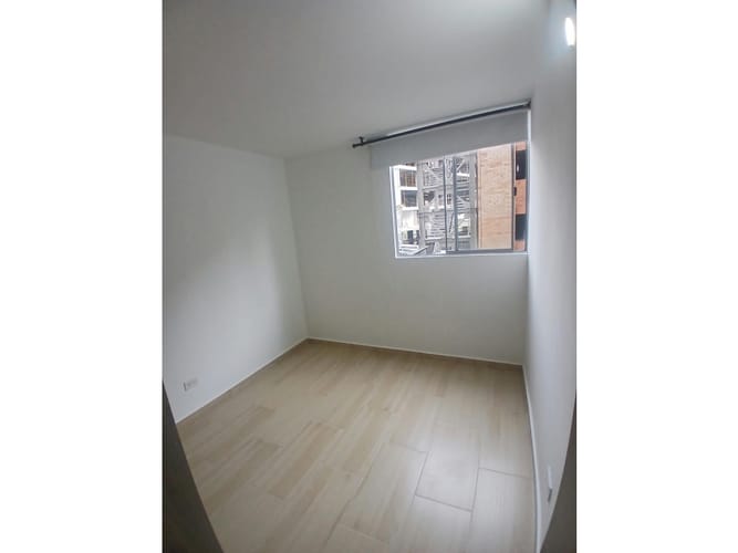 Apartamento de 3 alcobas en arriendo en San Juan Bautista, Itagüí, 75 m² · foto 7 de 14