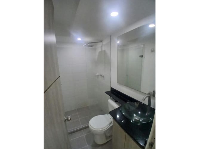Apartamento de 3 alcobas en arriendo en San Juan Bautista, Itagüí, 75 m² · foto 14 de 14
