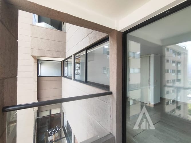 Apartamento de 2 alcobas en arriendo en Las Lomitas, Envigado, 90 m² · foto 3 de 21