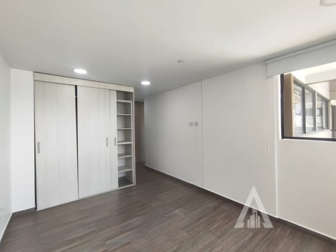 Apartamento de 2 alcobas en arriendo en Las Lomitas, Envigado, 90 m² · foto 10 de 21