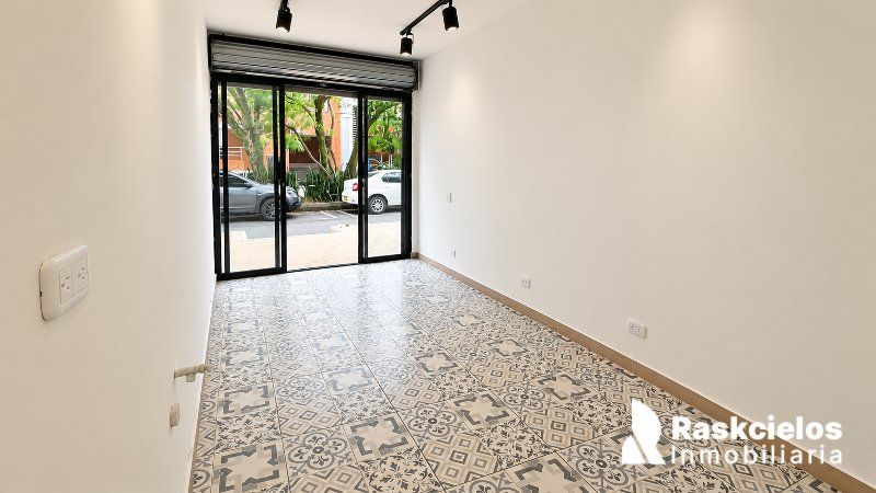 Local en arriendo en San Joaquín, Medellín, 17 m² · foto 2 de 5