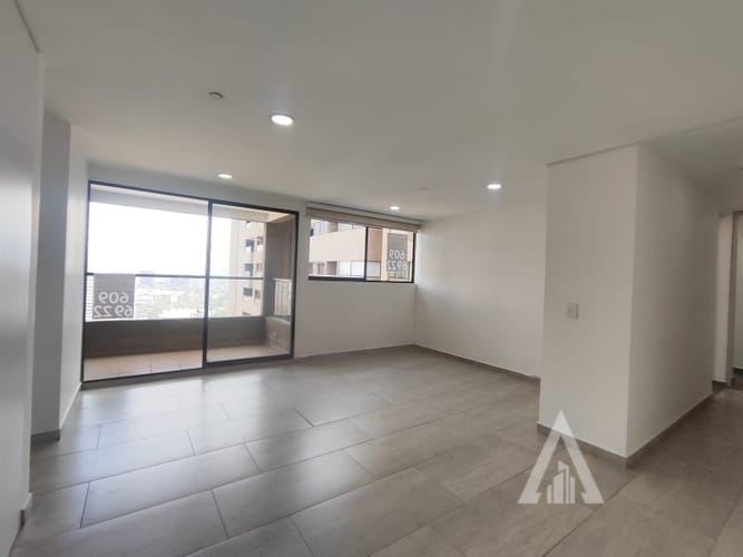 Apartamento de 2 alcobas en arriendo en Las Lomitas, Envigado, 90 m² · foto 18 de 21