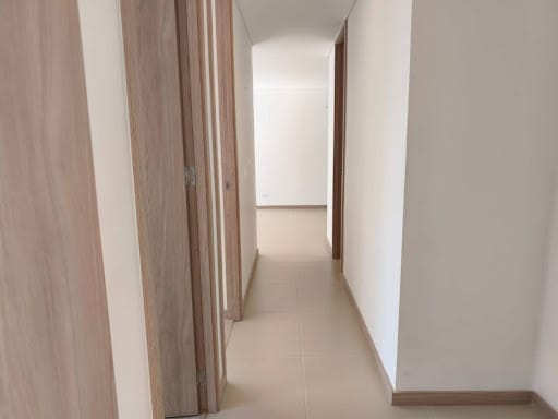 Apartamento de 3 alcobas en arriendo en Camino Verde, Envigado, 80 m² · foto 8 de 20