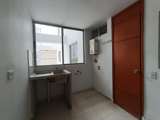 Apartamento de 3 alcobas en arriendo en La Riviera, Cúcuta, 118 m² · foto 13 de 15