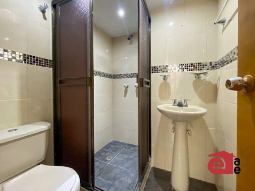 Apartamento de 3 alcobas en arriendo en Loma Del Barro, Envigado, 70 m² · foto 7 de 9