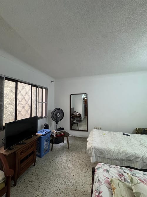 Edificio en venta en Primero De Mayo, Cali, 436 m² · foto 6 de 14