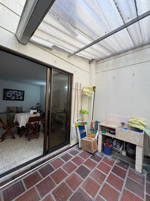 Edificio en venta en Primero De Mayo, Cali, 436 m² · foto 12 de 14
