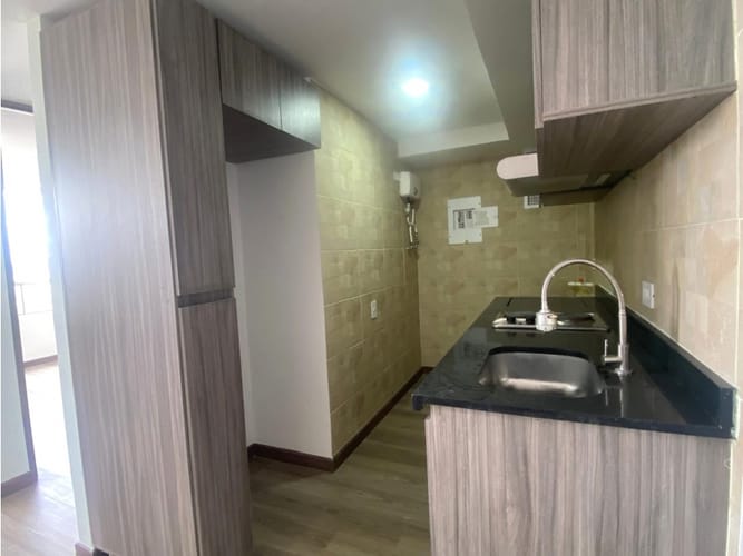 Apartamento de 1 alcoba en arriendo en El Redil, Bogotá, 38 m² · foto 2 de 24