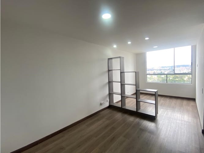 Apartamento de 1 alcoba en arriendo en El Redil, Bogotá, 38 m² · foto 7 de 24