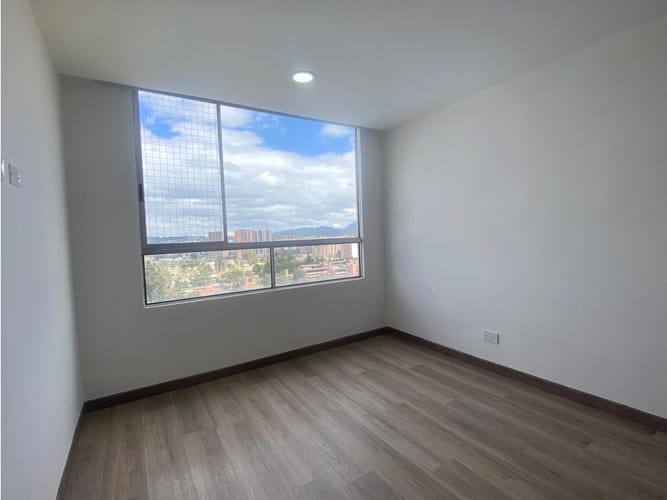 Apartamento de 1 alcoba en arriendo en El Redil, Bogotá, 38 m² · foto 13 de 24