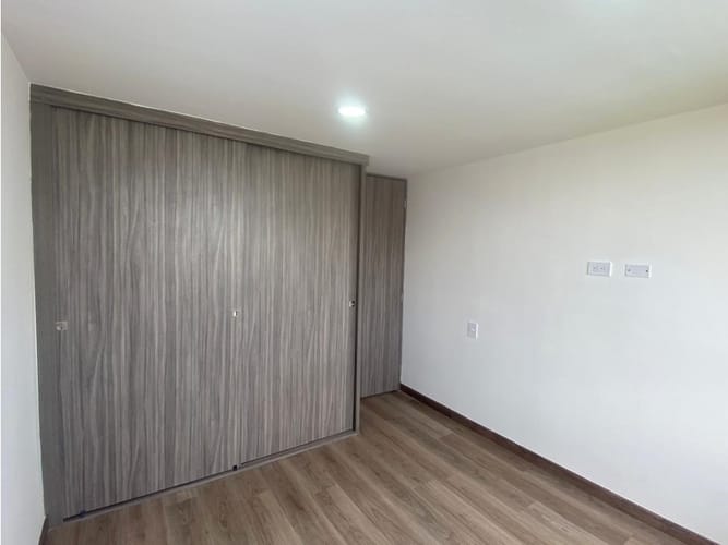 Apartamento de 1 alcoba en arriendo en El Redil, Bogotá, 38 m² · foto 15 de 24