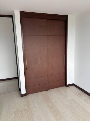 Apartamento de 3 alcobas en arriendo en Cumbres, Envigado, 98 m² · foto 12 de 20