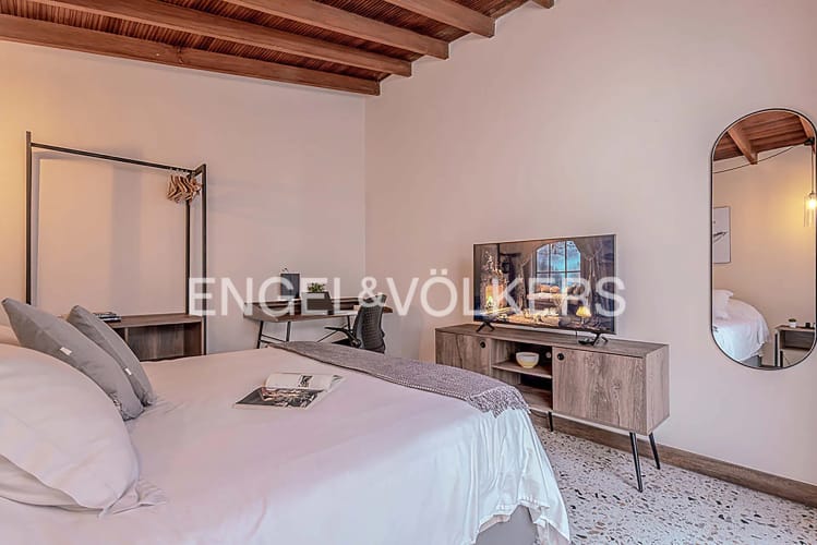Casa de 5 alcobas en venta en Bolivariana, Medellín, 256 m² · foto 11 de 18