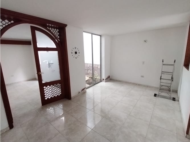 Casa de 3 alcobas en venta en Emilia, Palmira, 108 m² · foto 4 de 24