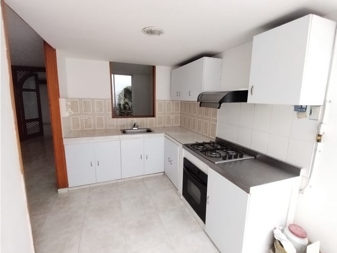 Casa de 3 alcobas en venta en Emilia, Palmira, 108 m² · foto 6 de 24