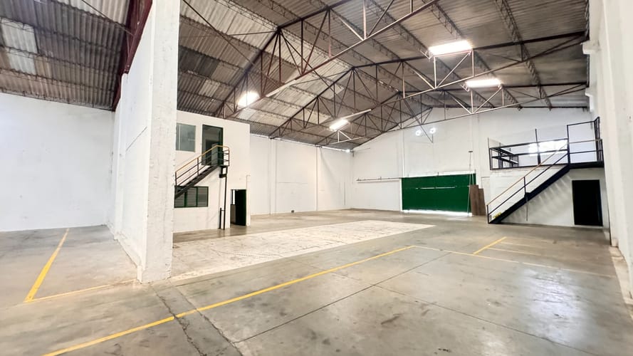Bodega en arriendo en Acopi, Yumbo, 1000 m² · foto 8 de 12