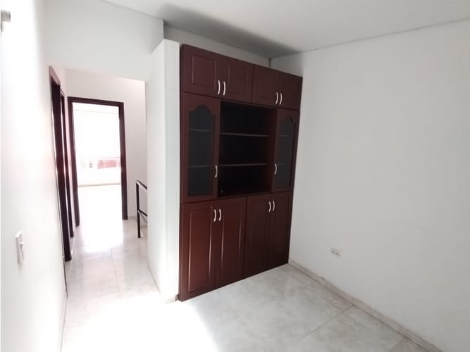 Casa de 3 alcobas en venta en Emilia, Palmira, 108 m² · foto 9 de 24