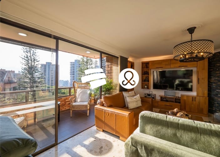 Apartamento de 3 alcobas en venta en El Tesoro, Medellín, 141 m² · foto 2 de 9