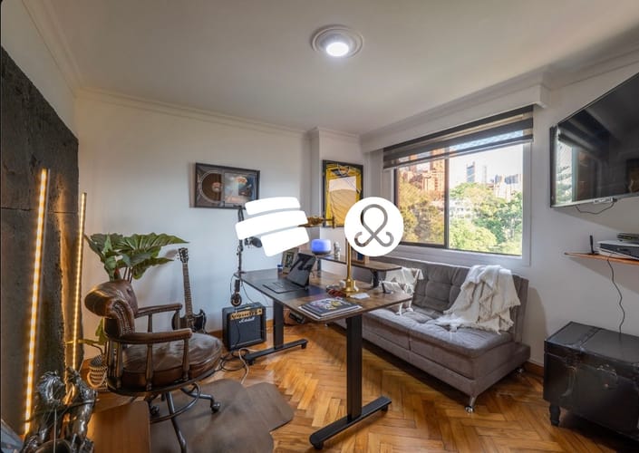 Apartamento de 3 alcobas en venta en El Tesoro, Medellín, 141 m² · foto 3 de 9