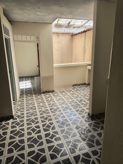 Apartamento de 2 alcobas en arriendo en Cristobal Colon, Cali, 50 m² · foto 2 de 13