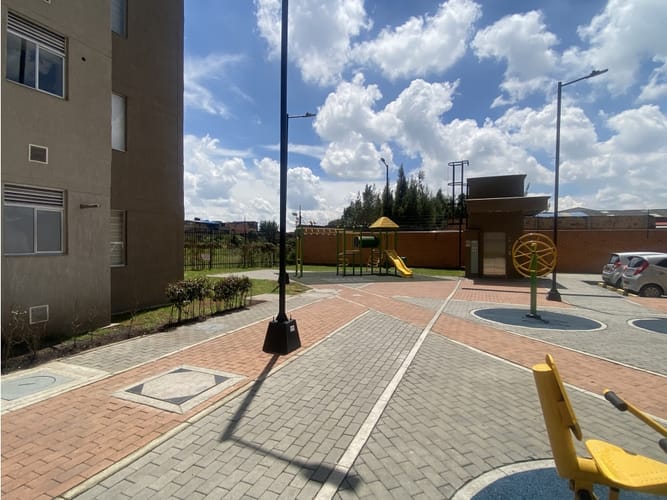Apartamento en venta en El Vergel, Bogotá · foto 2 de 24