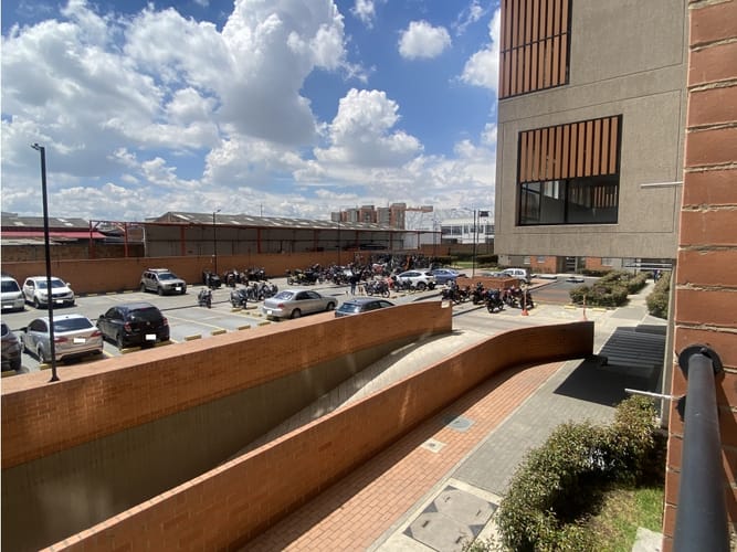 Apartamento en venta en El Vergel, Bogotá · foto 9 de 24