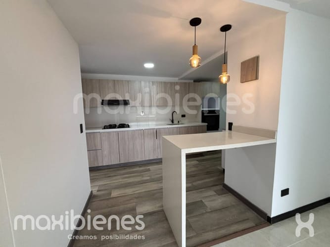 Apartamento de 2 alcobas en arriendo en Otraparte, Envigado, 90 m² · foto 7 de 21