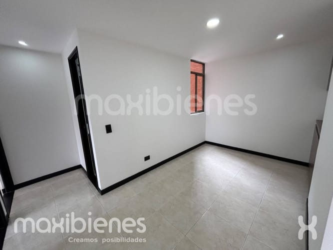 Apartamento de 2 alcobas en arriendo en Otraparte, Envigado, 90 m² · foto 8 de 21