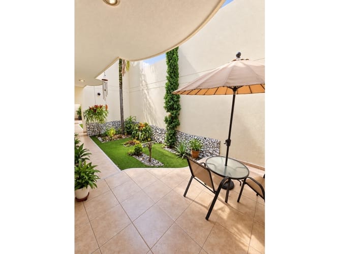 Casa de 5 alcobas en venta en Las Mercedes, Palmira, 500 m² · foto 20 de 24