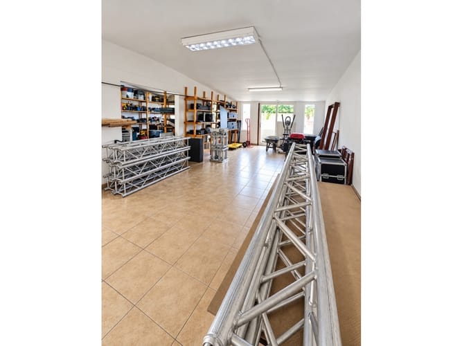 Casa de 5 alcobas en venta en Las Mercedes, Palmira, 500 m² · foto 23 de 24
