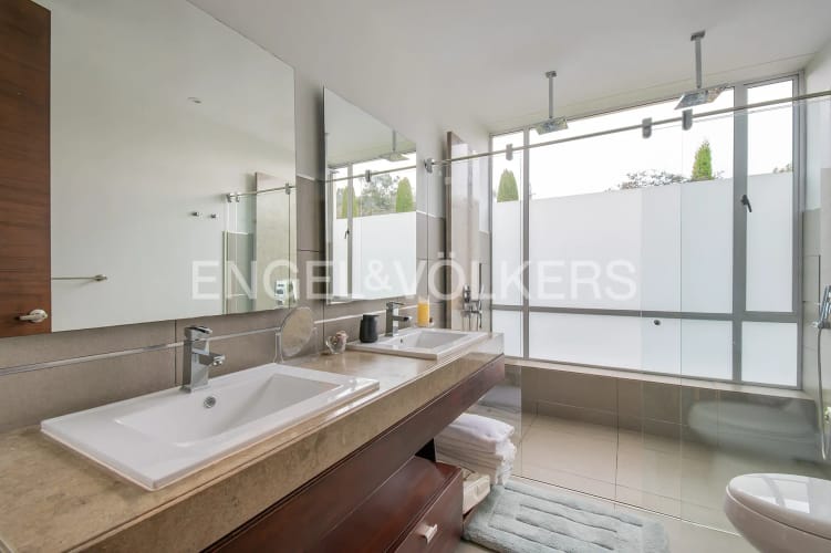 Casa de 4 alcobas en venta en Centro, Sopó, 369 m² · foto 9 de 18
