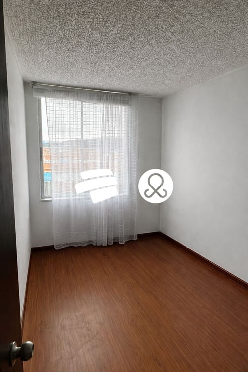 Apartamento en venta en Plaza Imperial Centro Comercial, Bogotá · foto 4 de 6