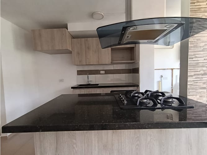 Apartamento de 2 alcobas en venta en La Doctora, Sabaneta, 58 m² · foto 2 de 11
