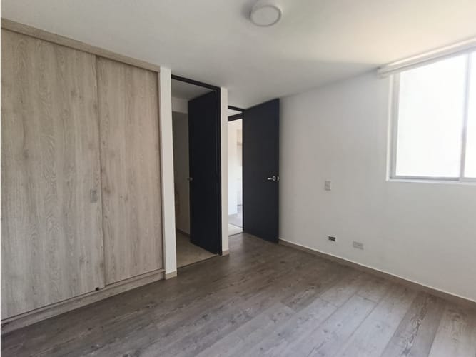 Apartamento de 2 alcobas en venta en La Doctora, Sabaneta, 58 m² · foto 6 de 11
