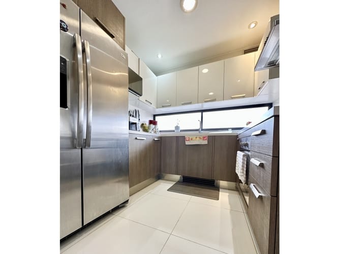 Apartamento de 3 alcobas en venta en Prado Veraniego, Bogotá, 199 m² · foto 5 de 22