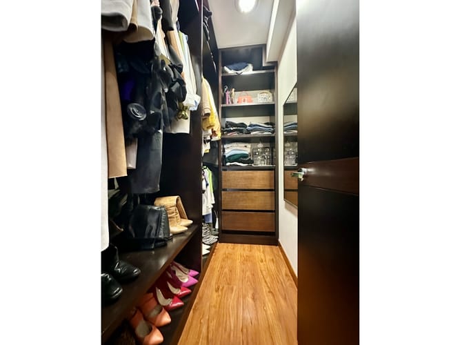 Apartamento de 3 alcobas en venta en Prado Veraniego, Bogotá, 199 m² · foto 11 de 22