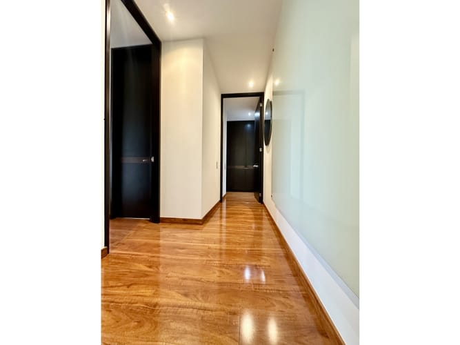 Apartamento de 3 alcobas en venta en Prado Veraniego, Bogotá, 199 m² · foto 12 de 22