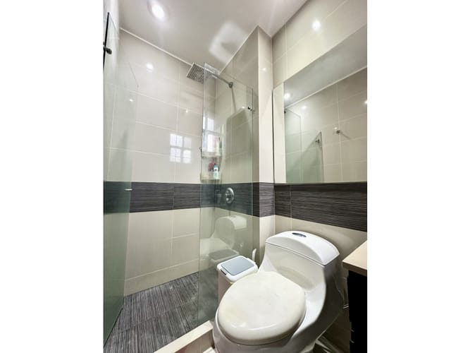 Apartamento de 3 alcobas en venta en Prado Veraniego, Bogotá, 199 m² · foto 15 de 22