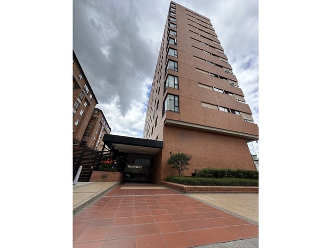 Apartamento de 3 alcobas en venta en Prado Veraniego, Bogotá, 199 m² · foto 22 de 22